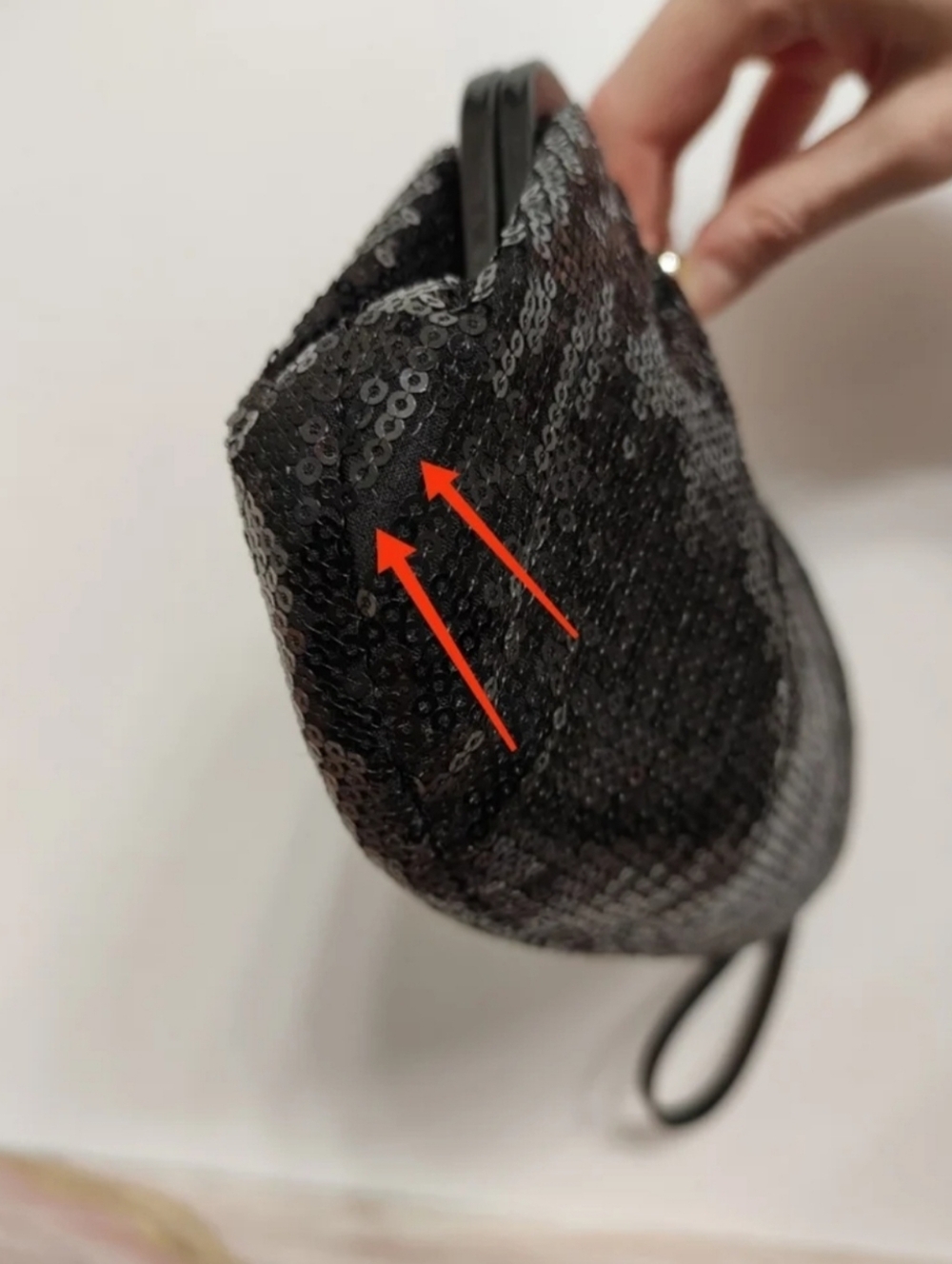 Coach 44475 Julia Limited Edition Black Sequin Kisslock Clutch Black READ - Picture 9 of 9